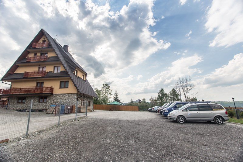 villa Zakopane chambres hébergement montagnes Tatras reste en Pologne